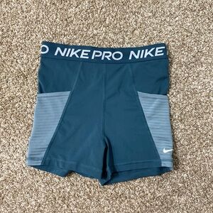 Small High Waisted Nike Pro Spandex